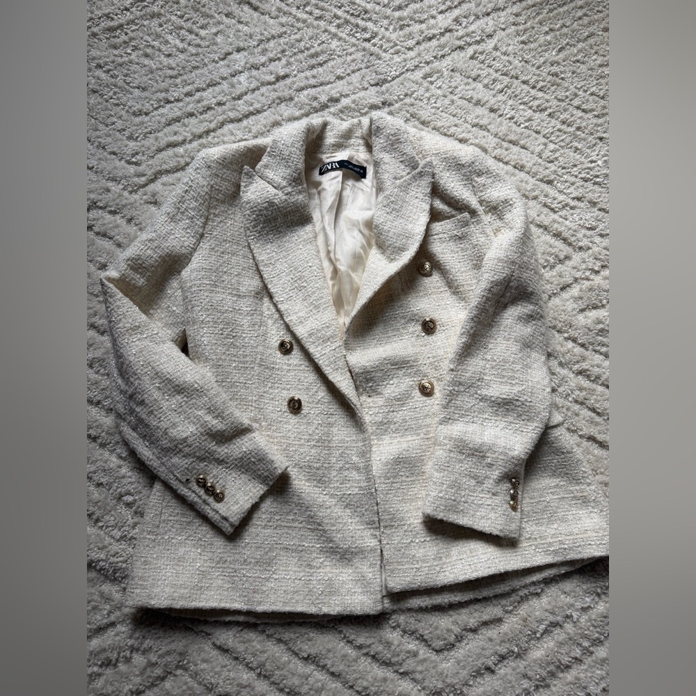 Cream Zara Blazer With Gold Detailing